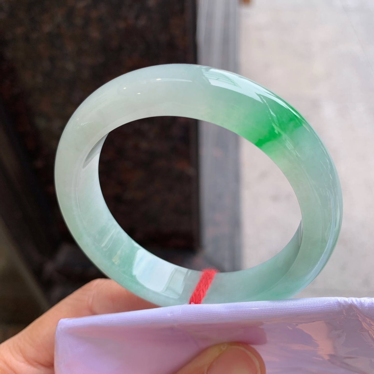 正圈飘绿 有纹 版型好