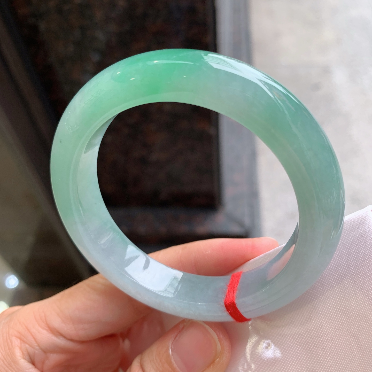 正圈飘绿 无裂 版型好