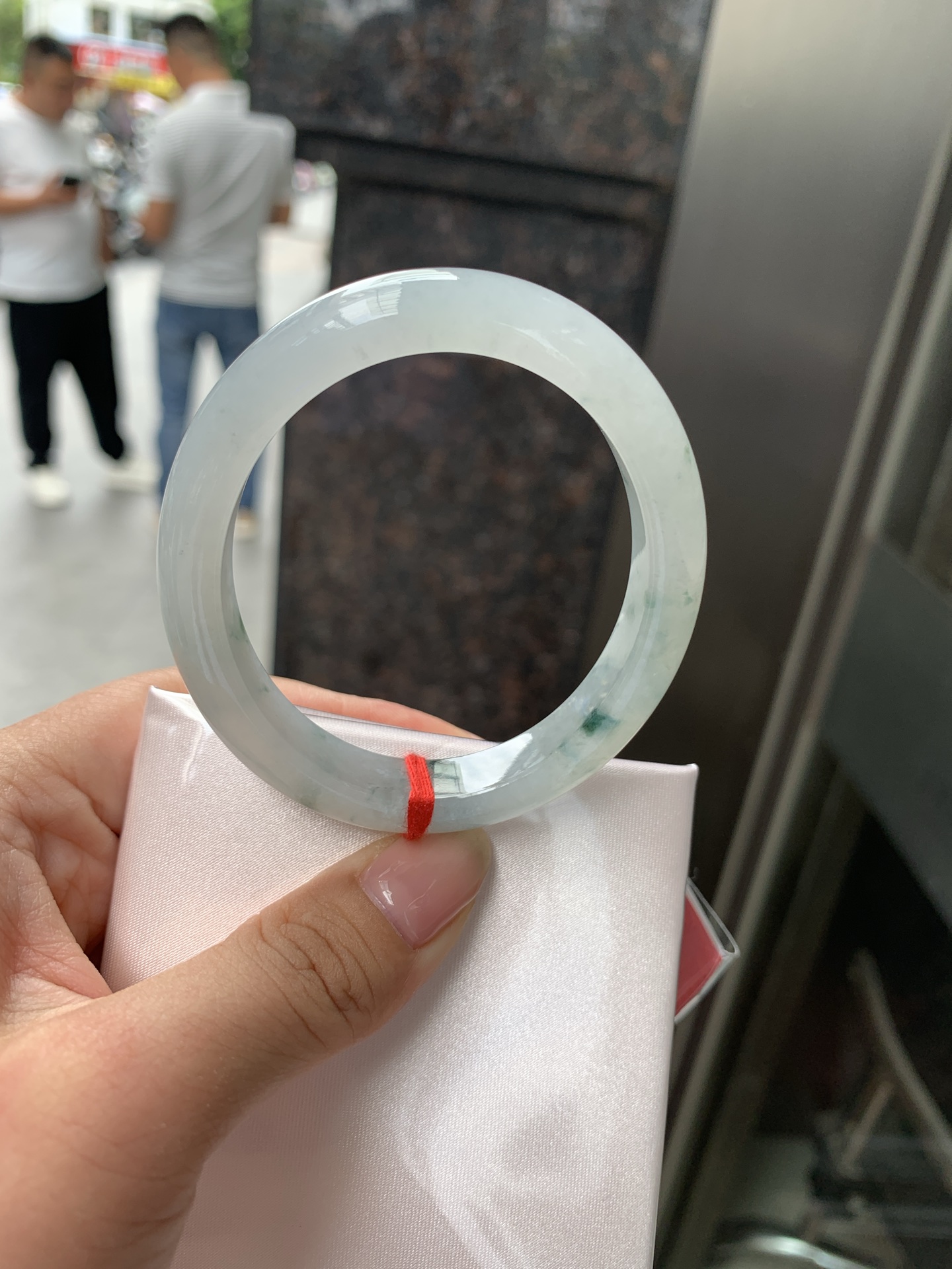 飘花贵妃,打灯细纹，一丢丢不影响