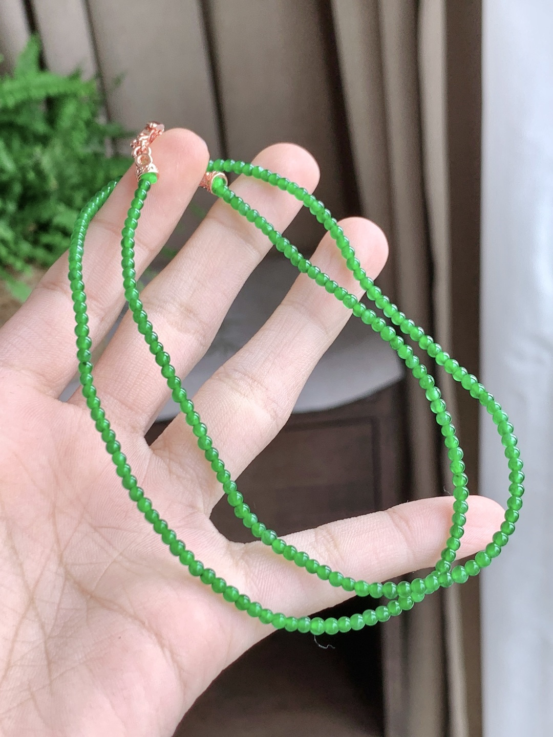 珠子冰阳绿珠链圆珠子珠链，性比高，尺寸2.6mm，26cm，重量7.1克