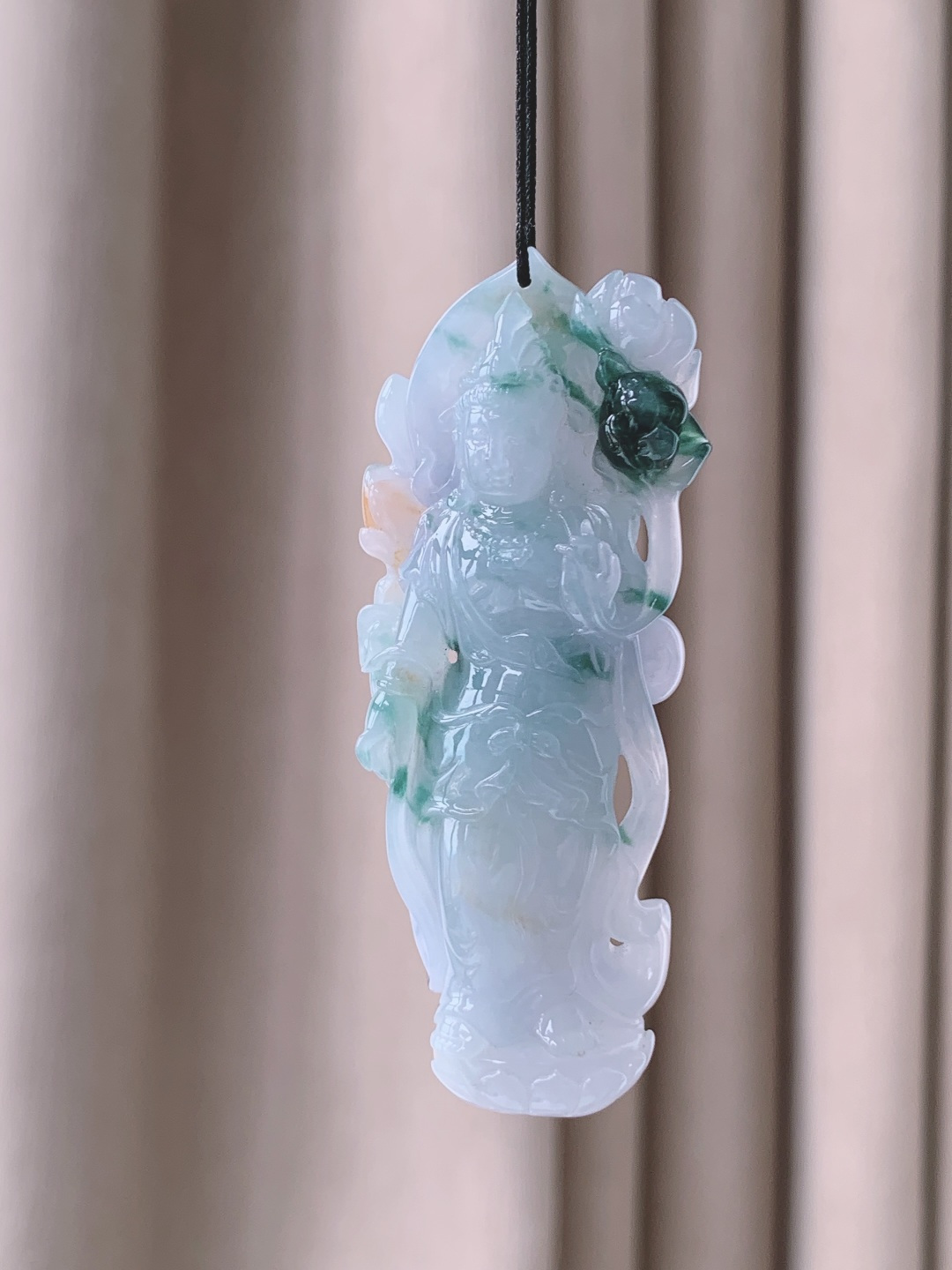 冰飘花观音牌吊坠，立体超厚洒金三彩，可做摆件