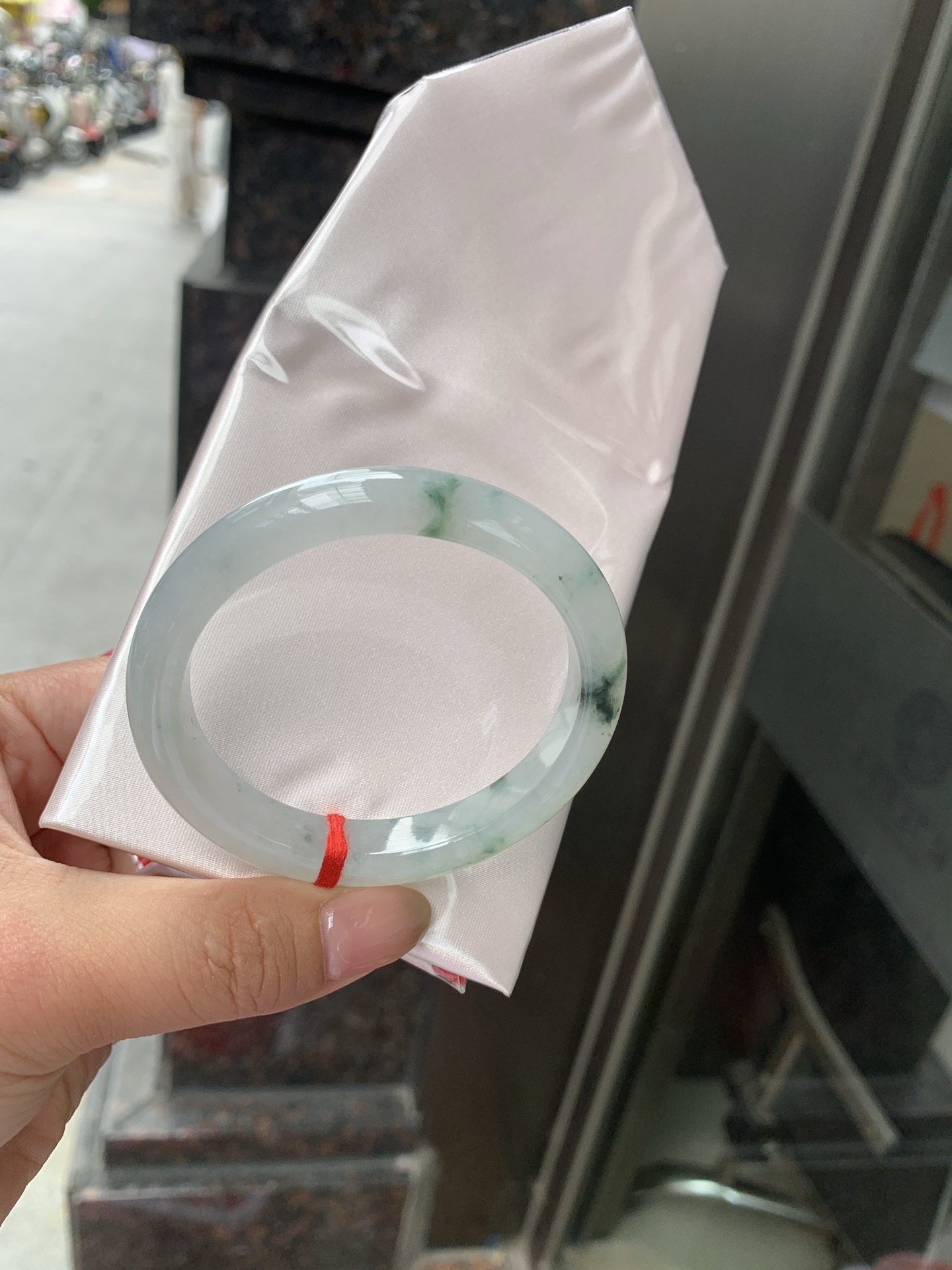 飘花贵妃,打灯细纹，一丢丢不影响