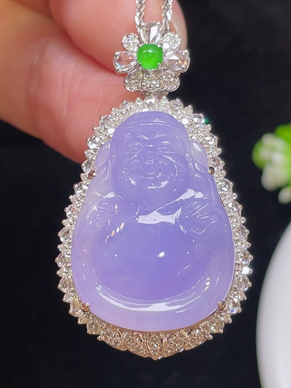 ️【冰种财神爷】大件饱满，通透水润，玉质细腻，翠色鲜艳，18k金奢华钻石镶嵌️，22.6-16.