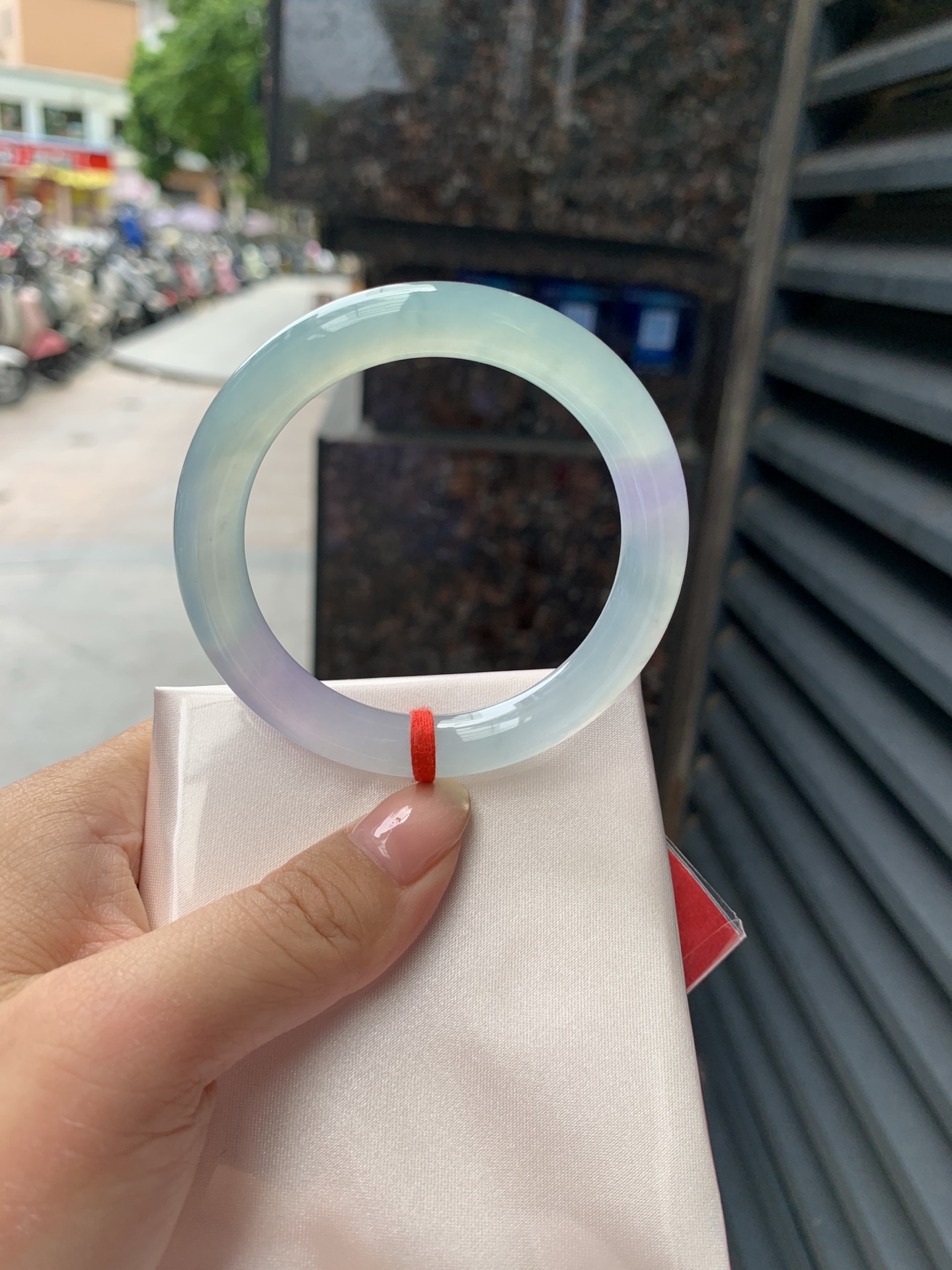 冰春彩圆条,0903-N1451,打灯纹裂，不扣