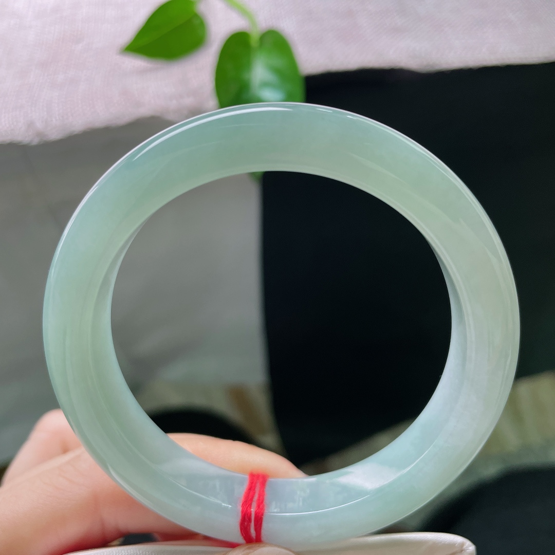 淡绿底正圈，肉质细腻干净，芙蓉肉，清浅伊人，种老，无裂，ss55442a