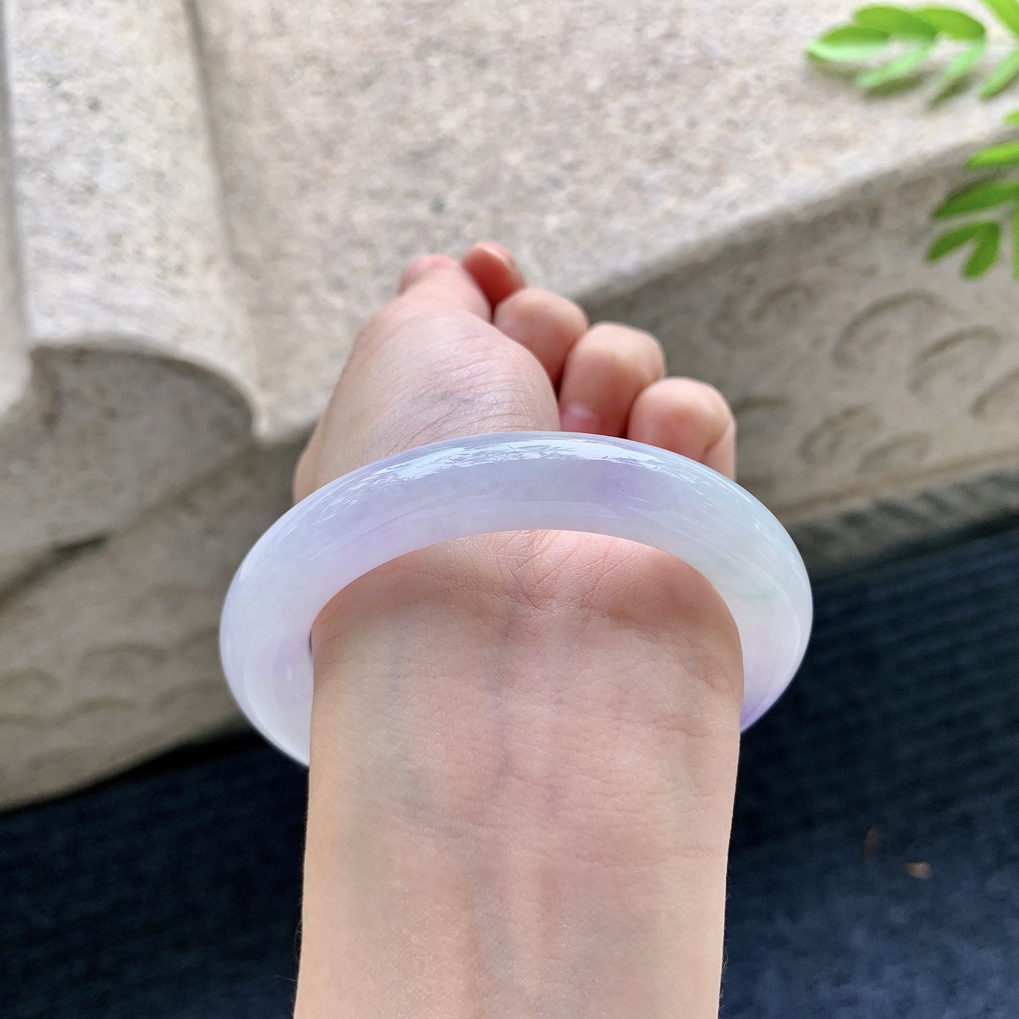 圆条53 54，冰糯，水润，种老，细腻，打灯有絮线