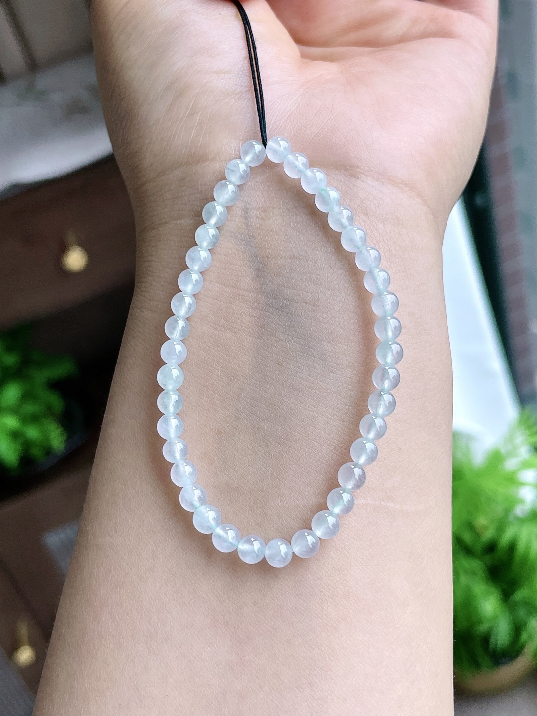 【珠子】白冰手串圆珠珠子手串【说明】性比高【尺寸】4.5mm【重量】6.2克