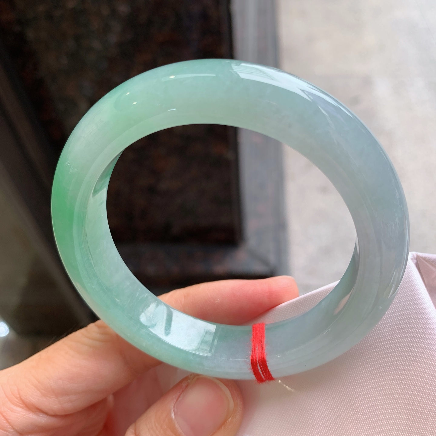 正圈飘绿 无裂 版型好