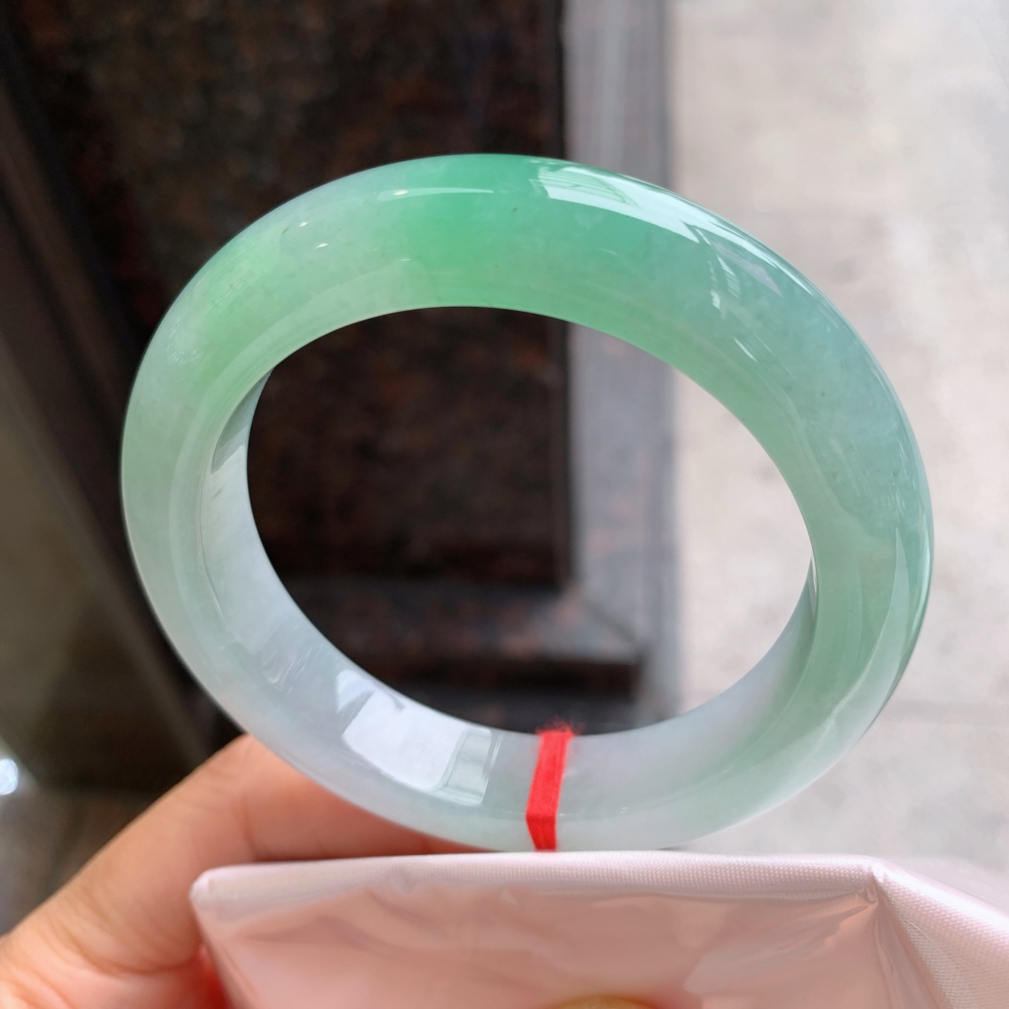 正圈飘绿 无裂 版型好