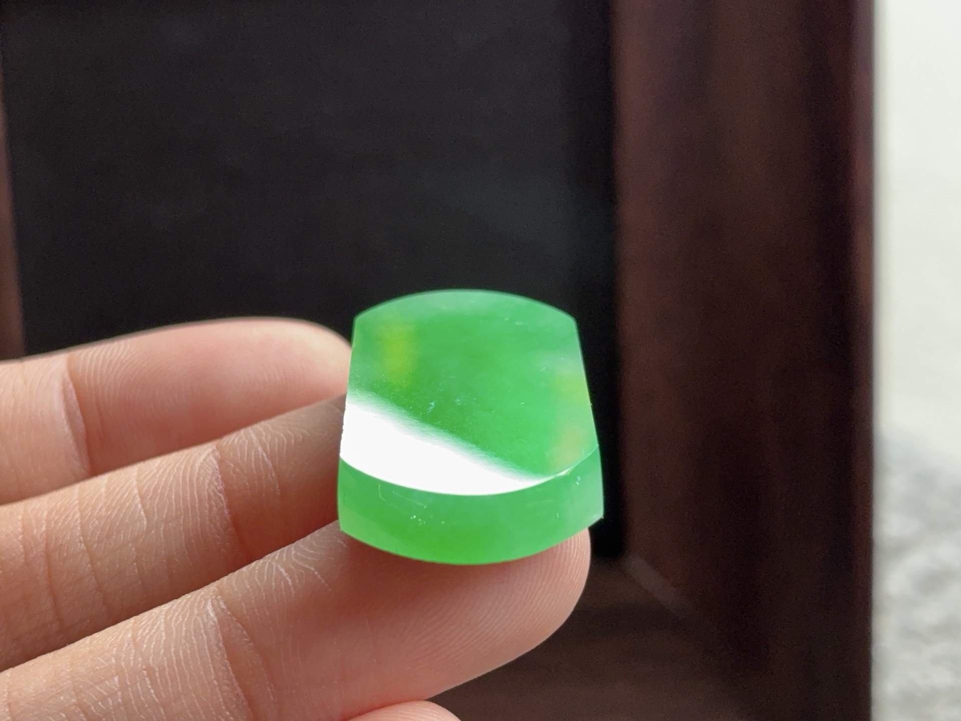 ️ 冰绿马鞍，尺寸：27.3×16×4.2，温润典雅，蕴东方之美