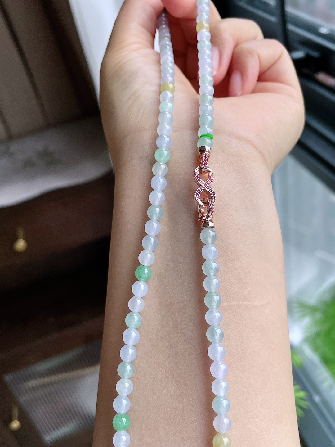 【珠子】冰多宝珠链圆珠珠子珠链【说明】性比高【尺寸】5.3-5.5mm 31cm【重量】34.5克