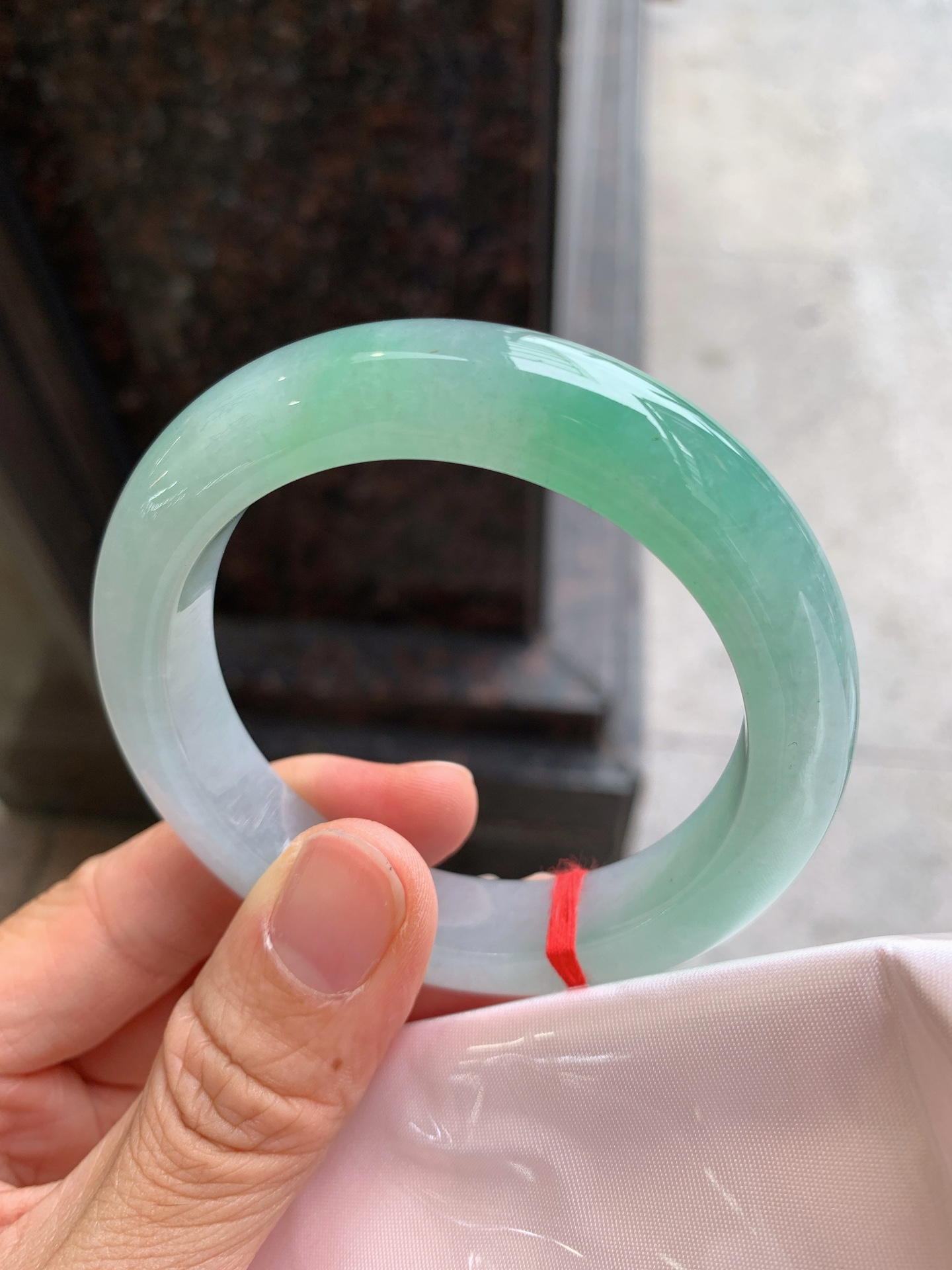正圈飘绿 无裂 版型好
