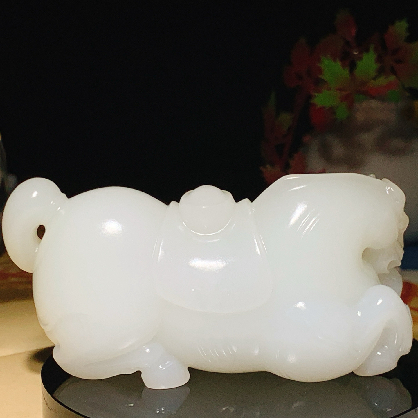 新疆和田玉羊脂白玉马到成功马把件！尺寸73/30/37重148.5克 玉质细腻油润。手推出油。佩戴高端典雅。lt260902