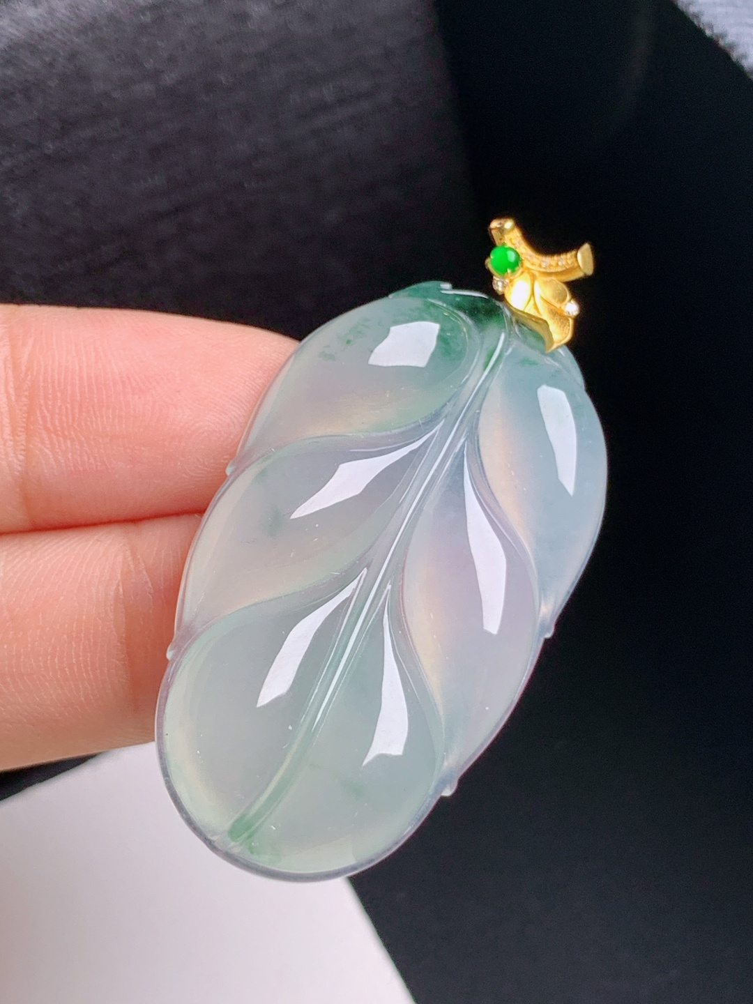 冰种飘花树叶吊坠，胶感十足，飘逸灵动，金枝玉叶，083108