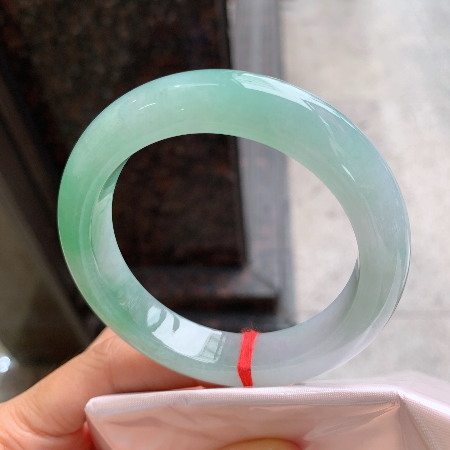 正圈飘绿 无裂 版型好