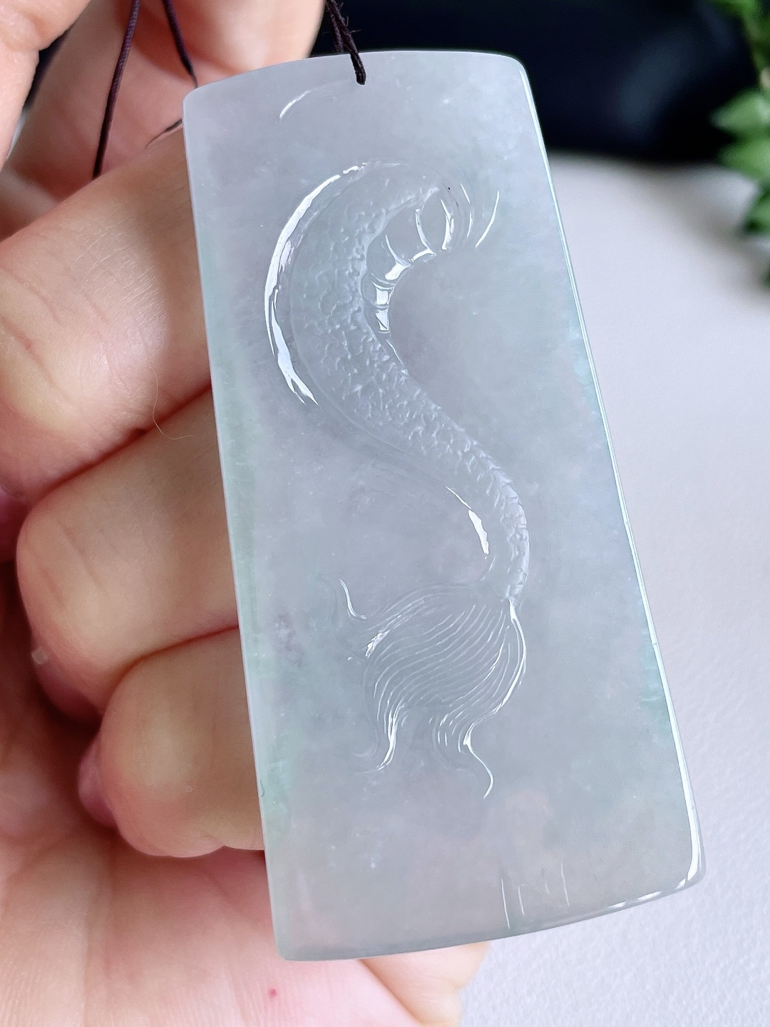 糯冰龙牌大龙牌吊坠，缅料，无裂，性比高，尺寸61.3-29.4-5.7，重量24克