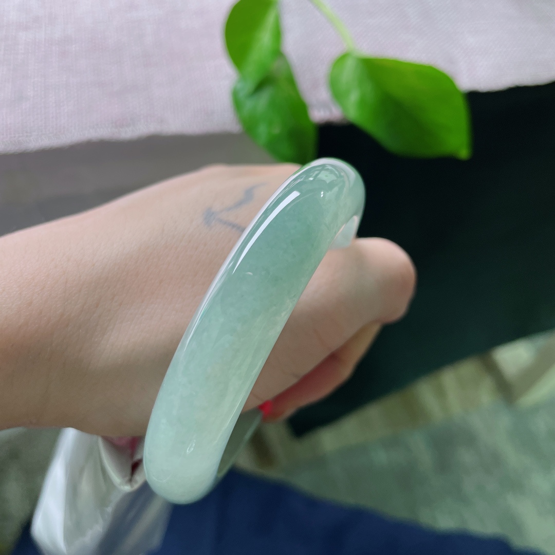 冰油正圈，湖水蓝，清透泛光，深幽雅静，种老，无裂，ss58088a