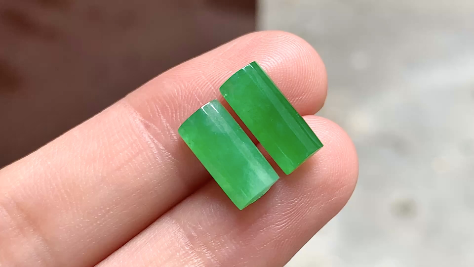 满色马鞍一对