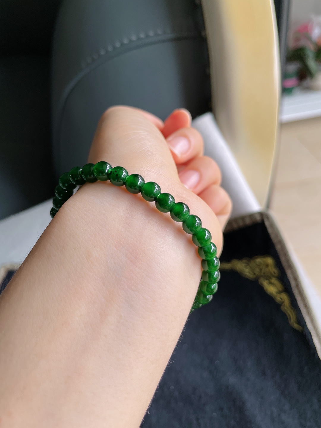 ️，天然翡翠A货，冰满绿手串，尺寸：6.2mm。【编4164】