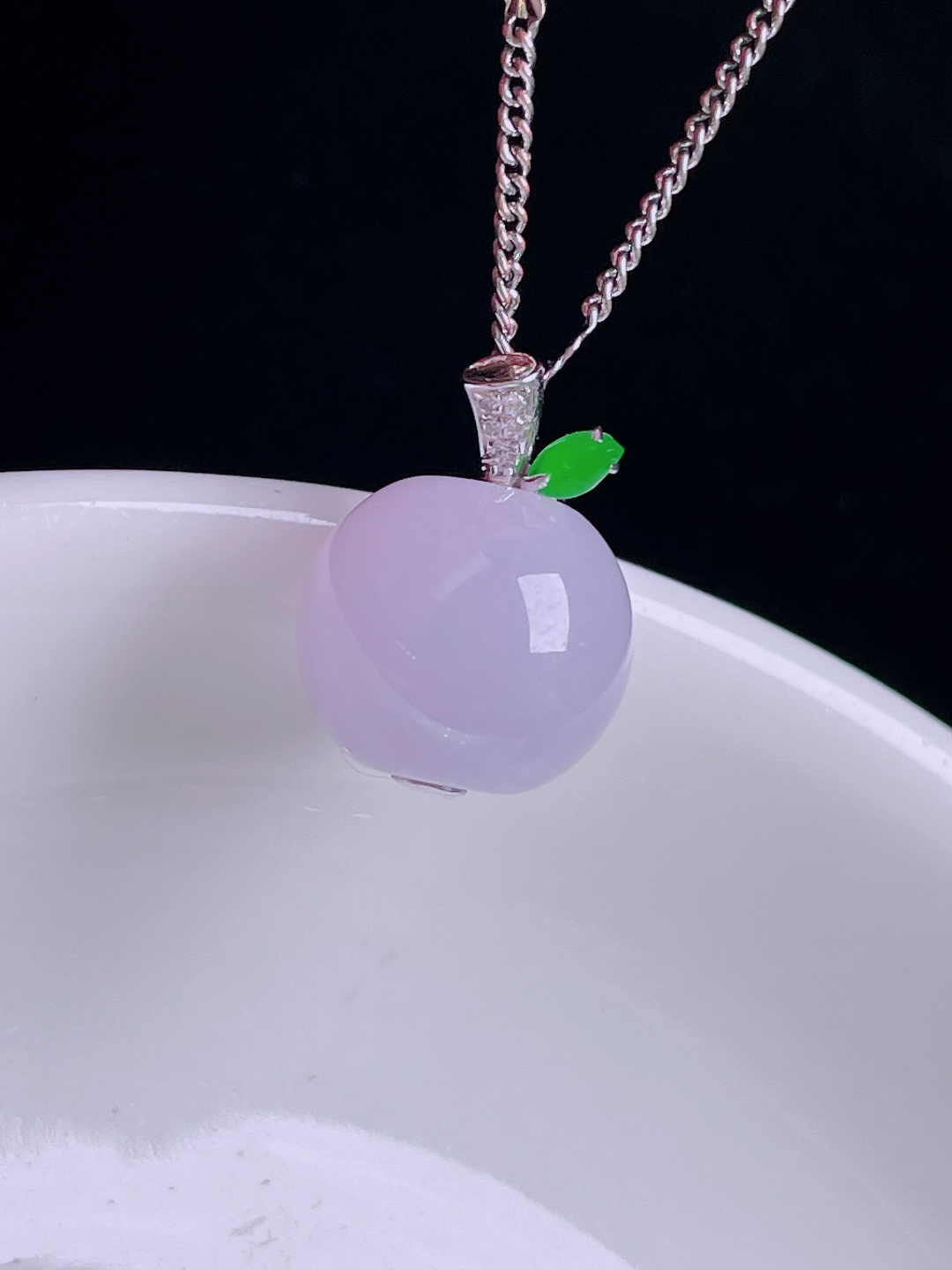 ️苹果路路通，18k镶嵌，老种起光，细底通透，尺寸：裸石12.4/11.3mm0903