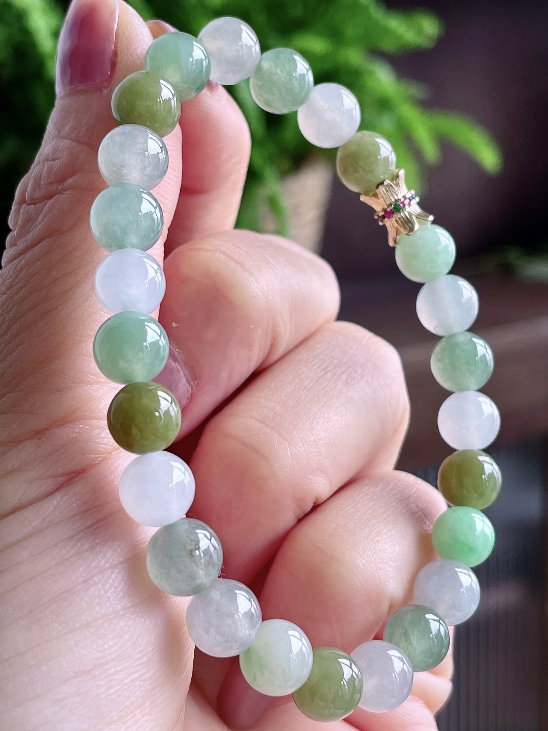 【珠子】冰多宝手串圆珠珠子手串【说明】性比高【尺寸】7.6mm【重量】18克
