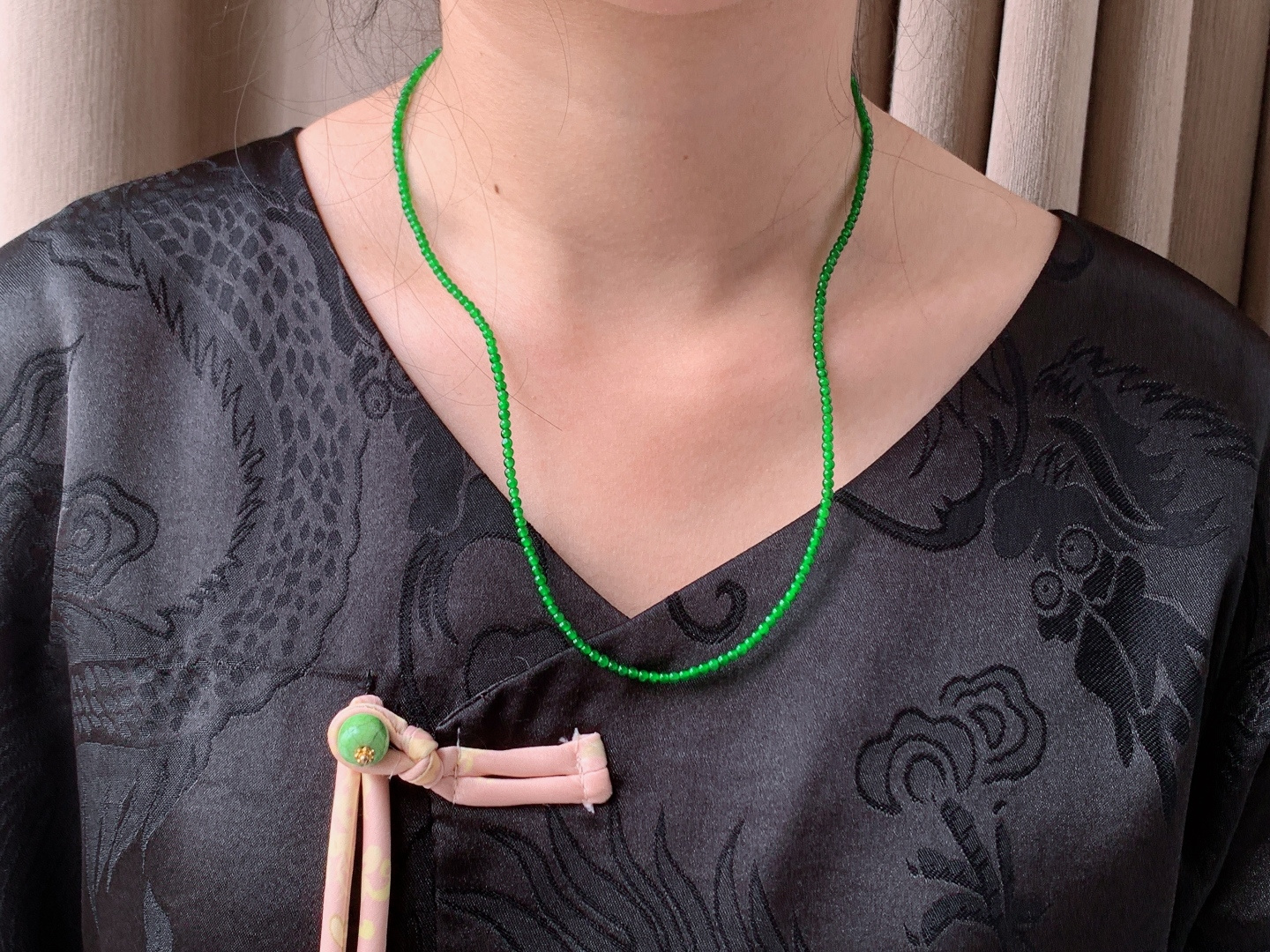 珠子冰阳绿珠链圆珠子珠链，性比高，尺寸2.6mm，26cm，重量7.1克