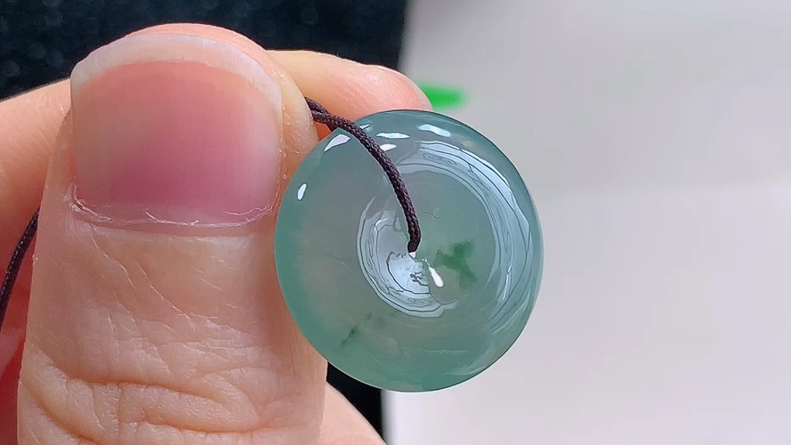 ️ 平安扣，无裂，尺寸17.7-5.5mm，包A附证书