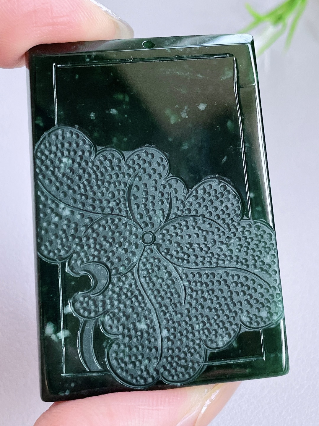 墨翠大日如来佛牌吊坠,说明,,性比高,超厚,尺寸50.8-36.5-10.2,重量51克