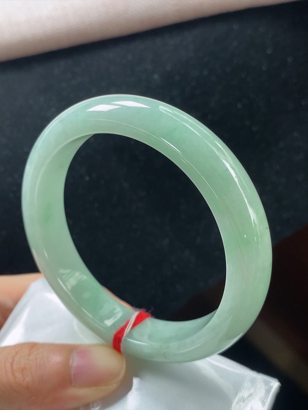 正圈底色手镯，圈口尺寸56.4-12.2-8.5mm,904xdz