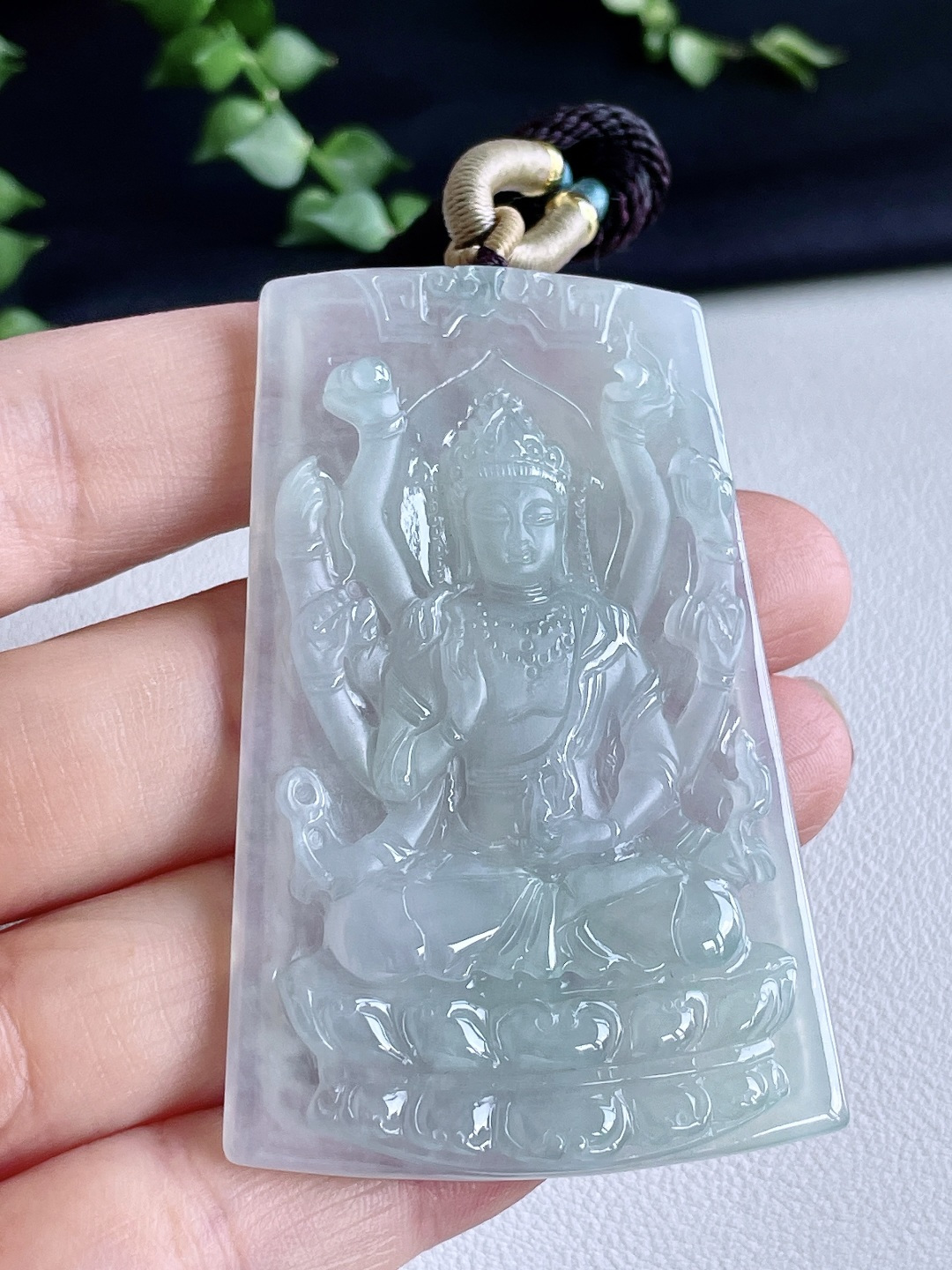 糯冰晴水观音千手观音牌吊坠,缅料,无裂,性比高,尺寸64.7-42.5-5.3,重量33.2克