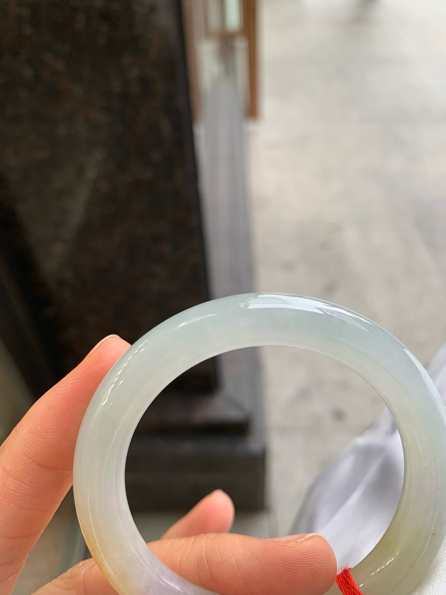 圆条冰黄翡，微细纹，尺寸：52.3/9.3，清爽