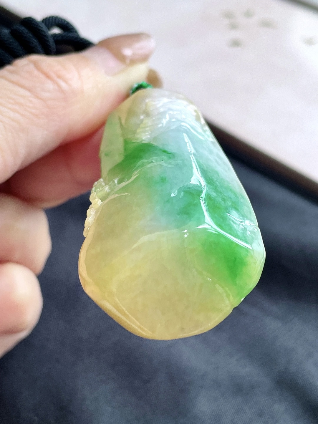 冰黄加绿山水悟道无相佛牌吊坠,性比高,超厚