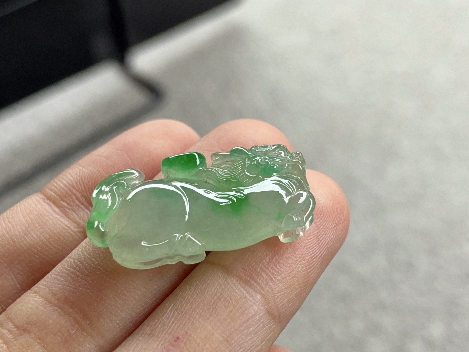 绿麒麟，尺寸：26.5×14×5.6