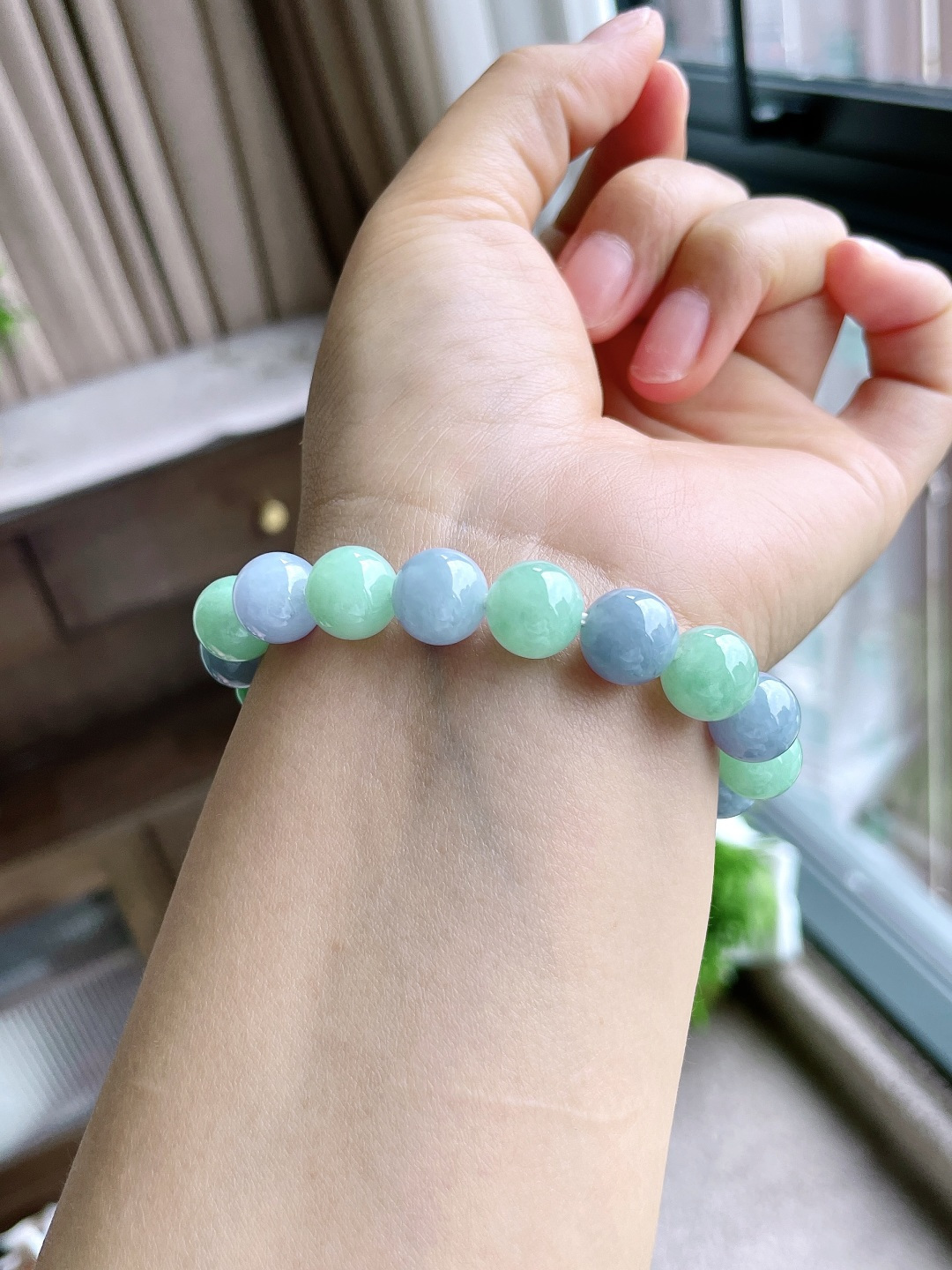冰双彩手串圆珠珠子手串,性比高