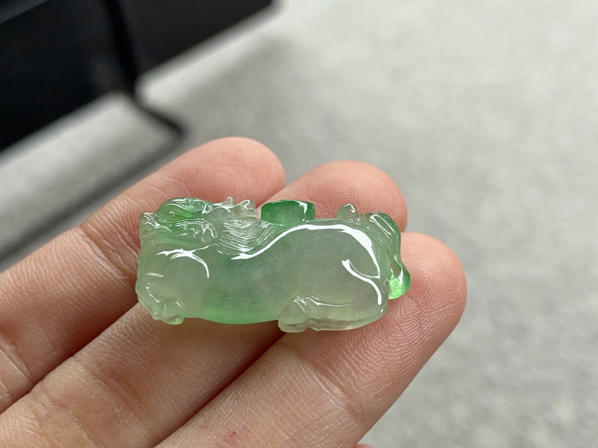 绿麒麟，尺寸：26.5×14×5.6