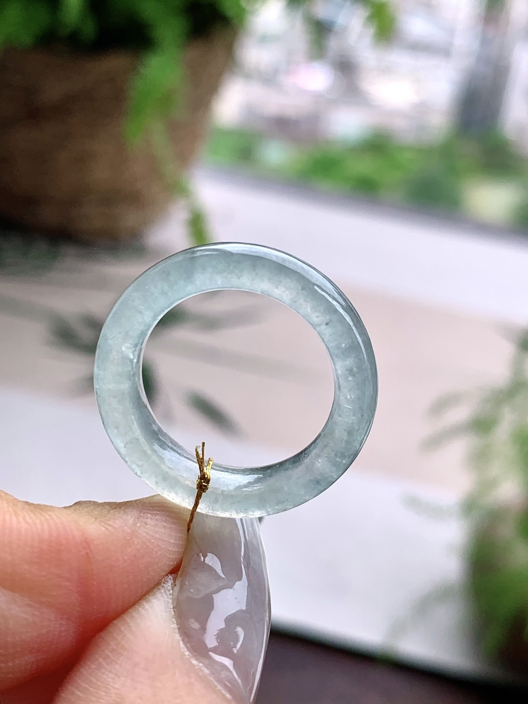 冰晴水戒圈指环，缅料，性比高，尺寸5.9-3.5，圈口12号，重量3.7克