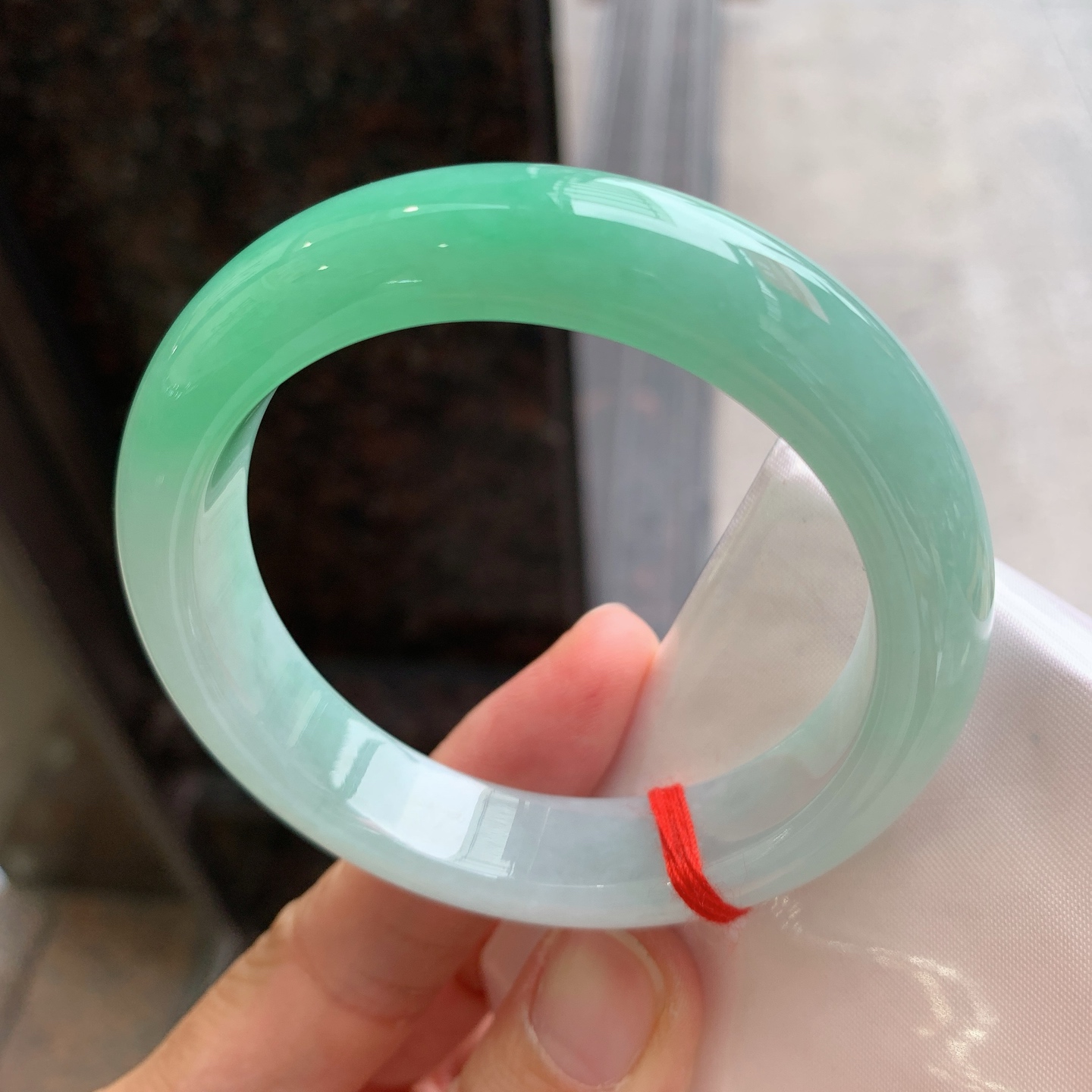正圈飘绿 无裂 细腻