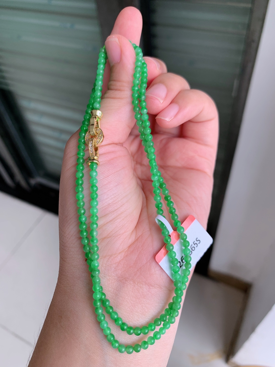 正阳绿小米珠链，色泽浓郁，珠圆玉润，贵气十足，卡3