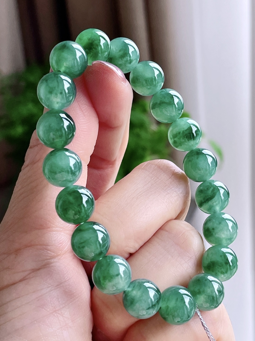 冰晴绿手串飘绿花圆珠珠子手串,缅料 性比高 飘花,9.9mm,33.4克