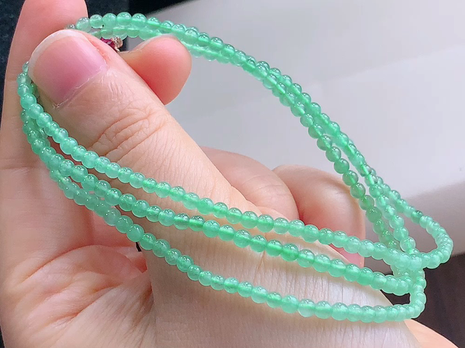 冰晴珠链，尺寸取一3.0mm，包A附证书