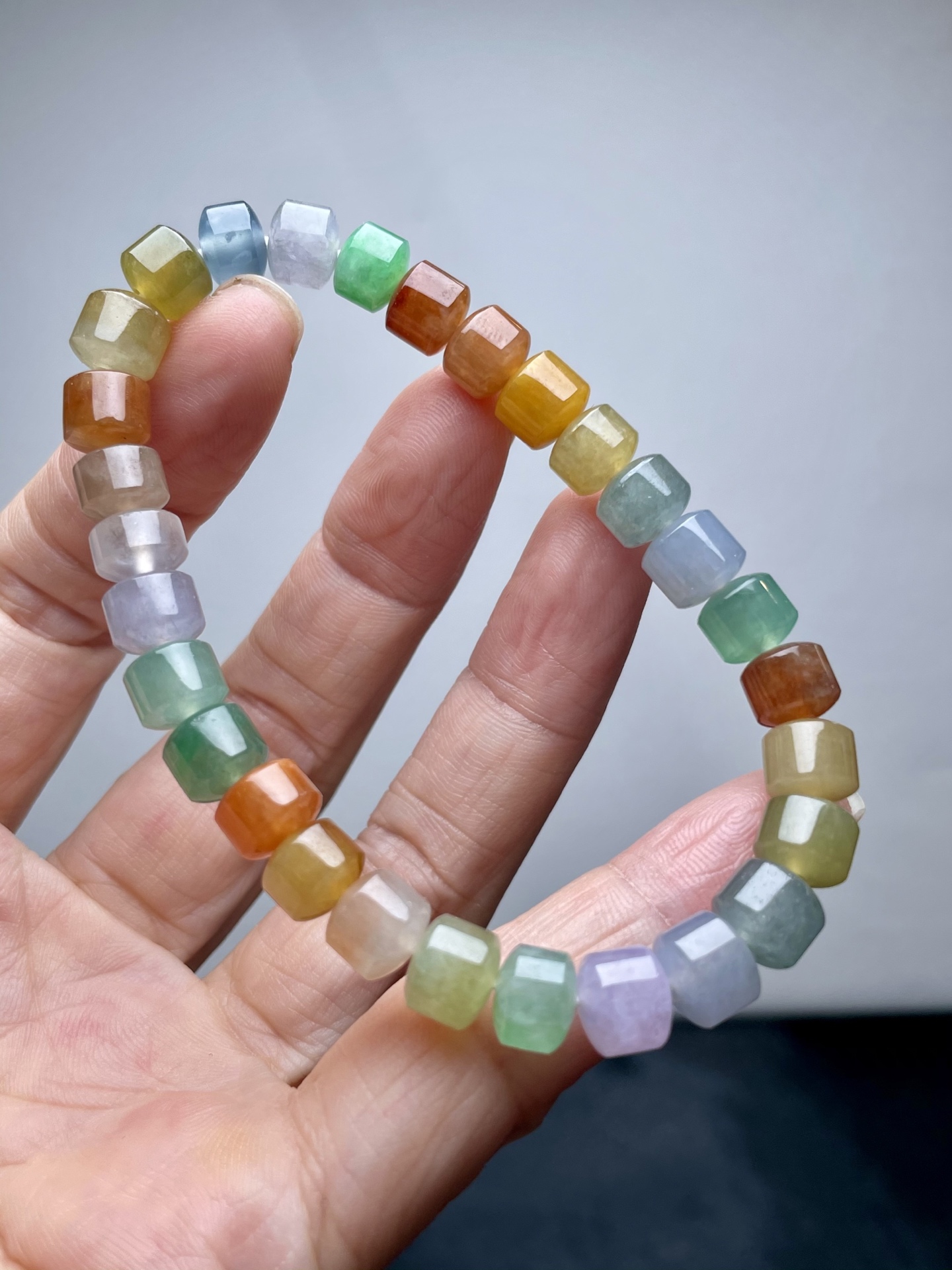多彩手串，7.5mm、29粒