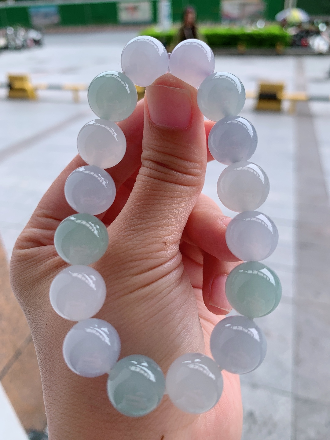 冰种春彩珠珠手串，水润清透，色彩柔和，清新雅致，卡12.2，19