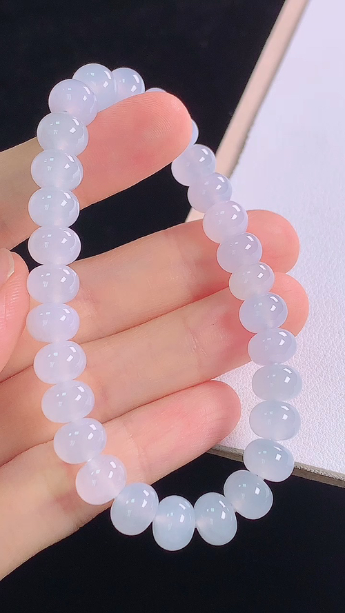 冰种手链，尺寸8.2-5.9mm