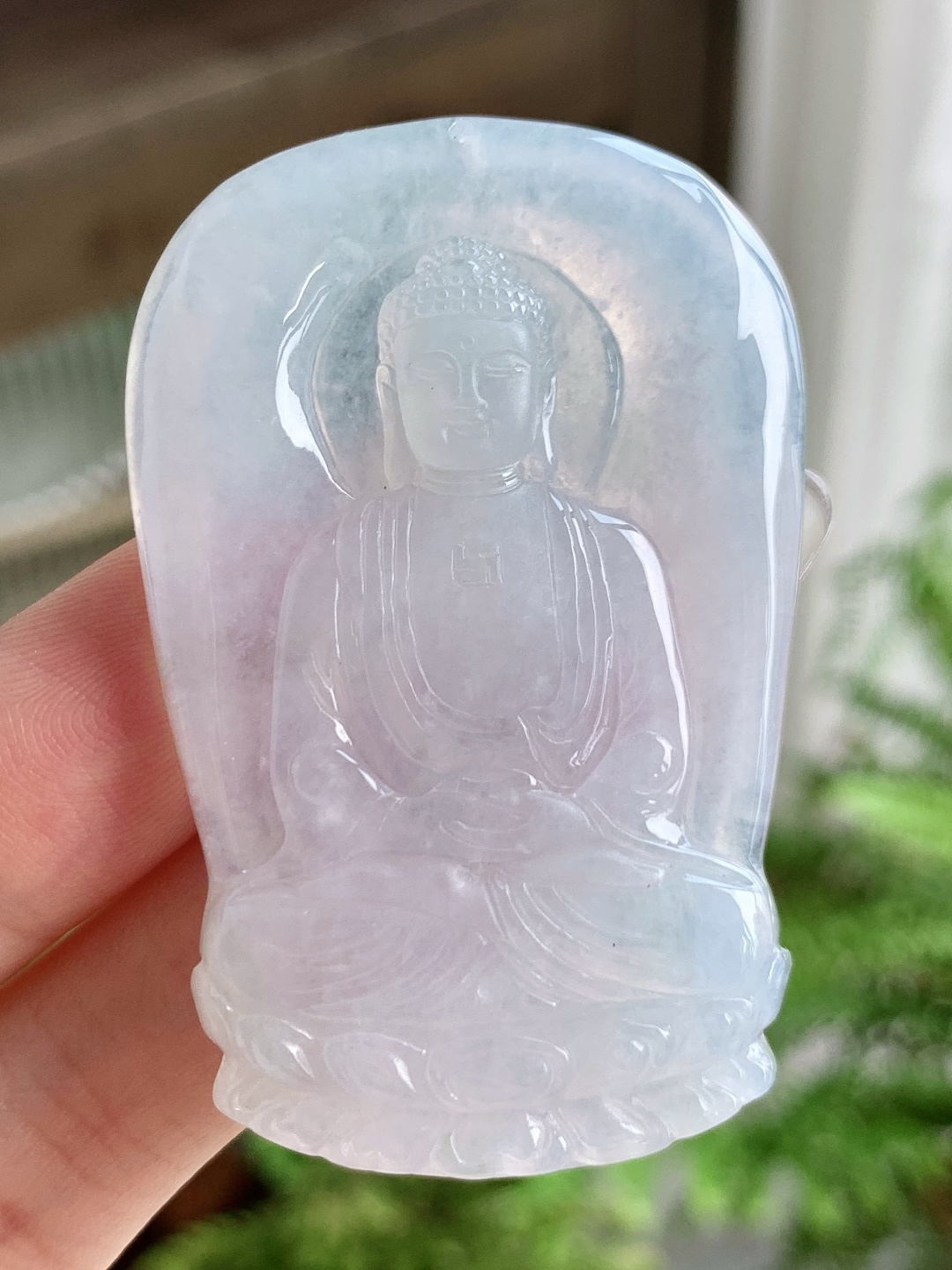 糯冰白底大日如来牌吊坠，缅料，性比高，尺寸55-36.2-5.5，重量23.7克
