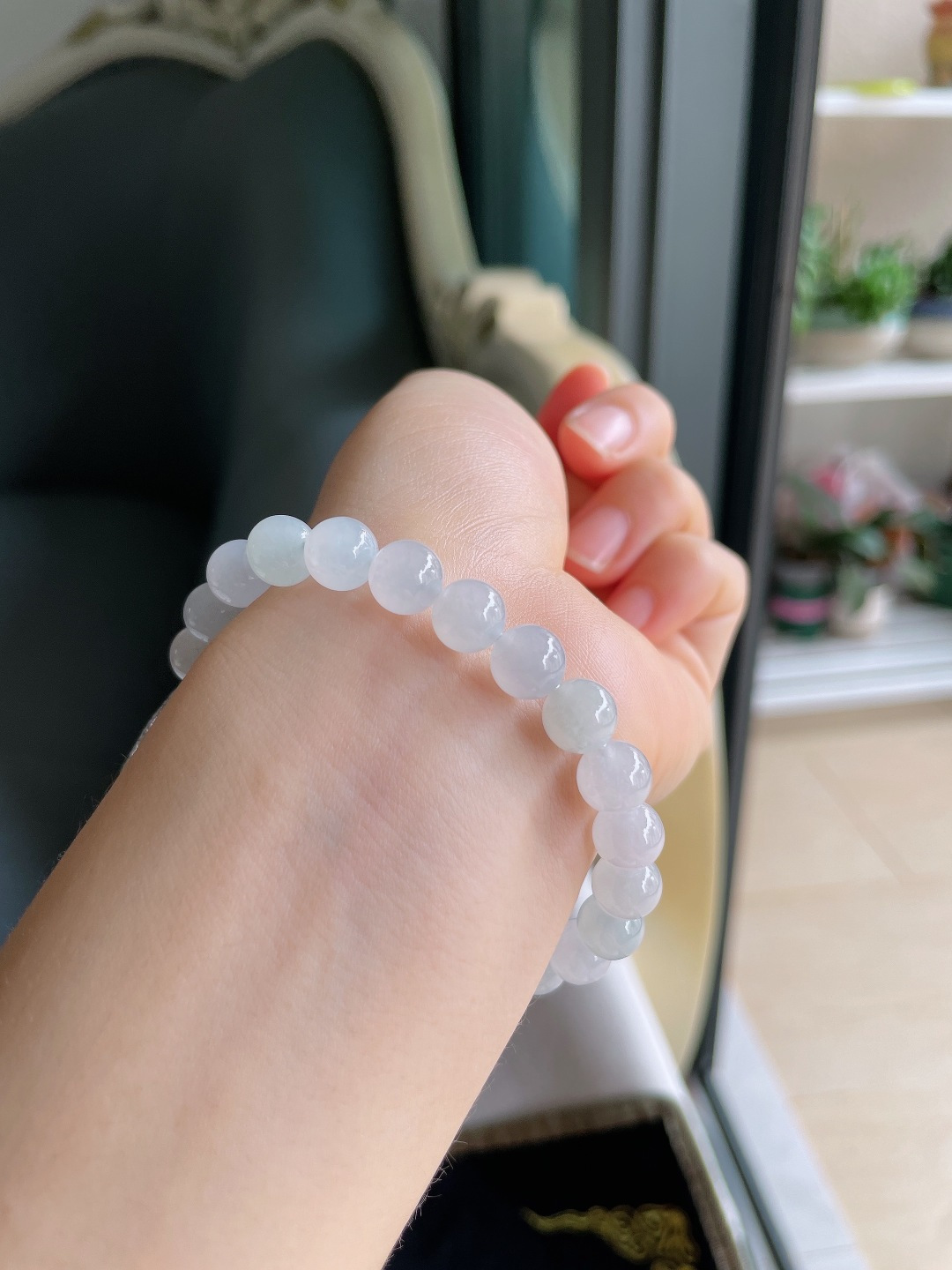 ️，缅甸天然翡翠A货，白冰手串，尺寸：8mm。【编4612】