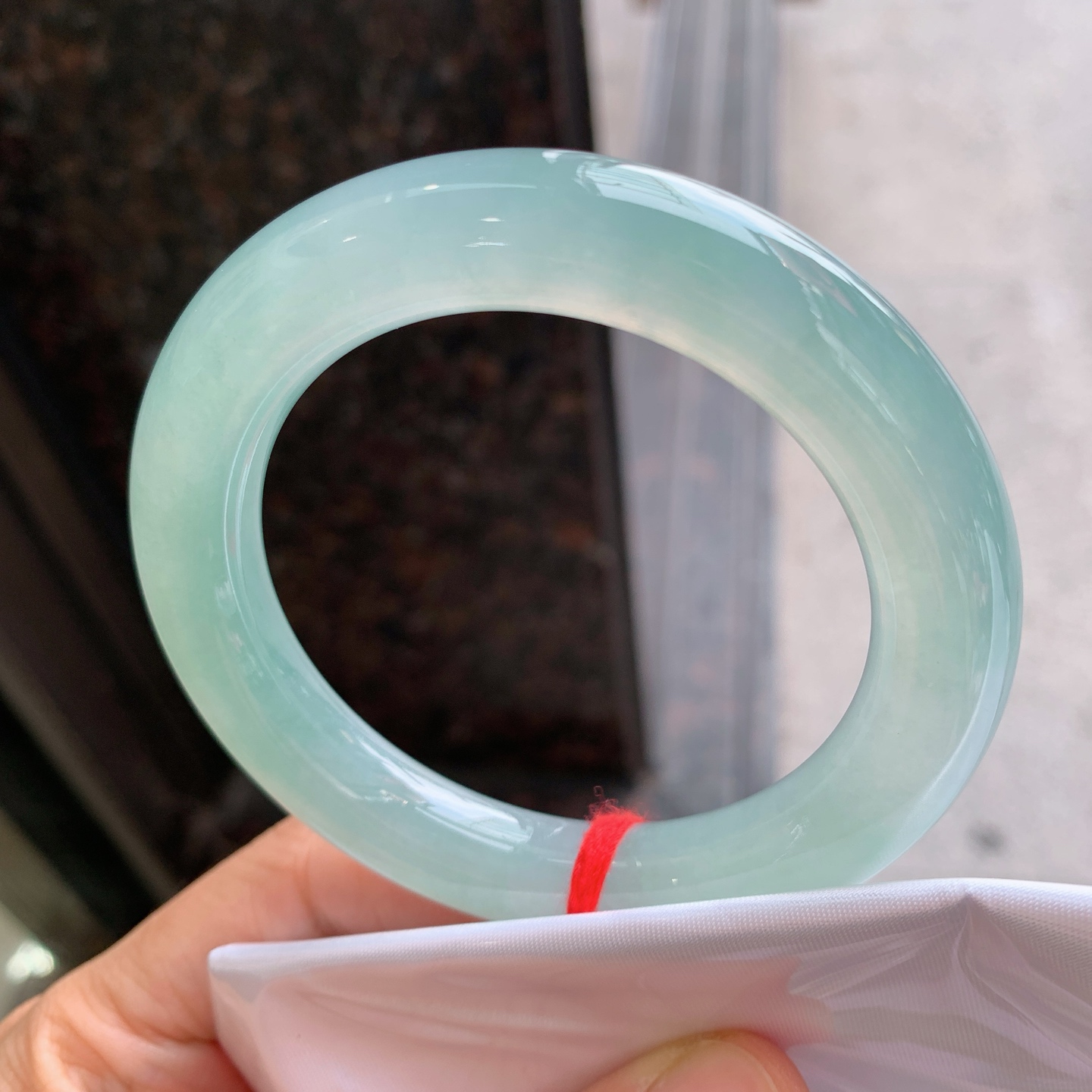 圆条冰晴，无裂，冰润