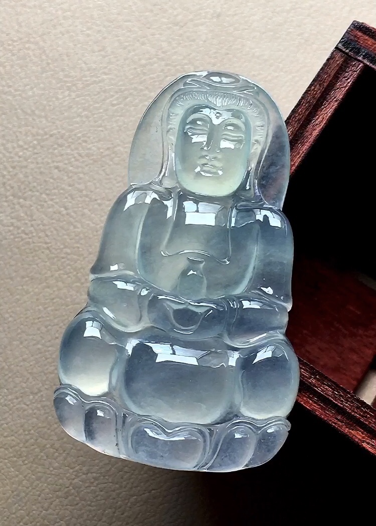 ️ 冰种观音 极具质量感底子水润，冰透起胶，无裂尺寸47*27*5.8