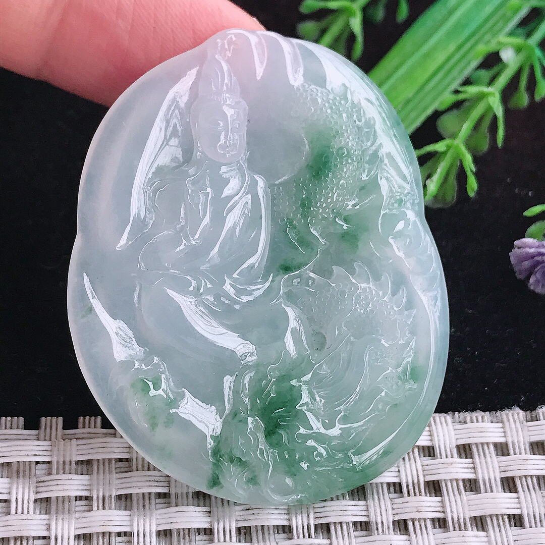 实拍A货翡翠50.8/40.6/5.2老坑冰胶果冻飘蓝花御龙观音吊坠翡翠玉观音