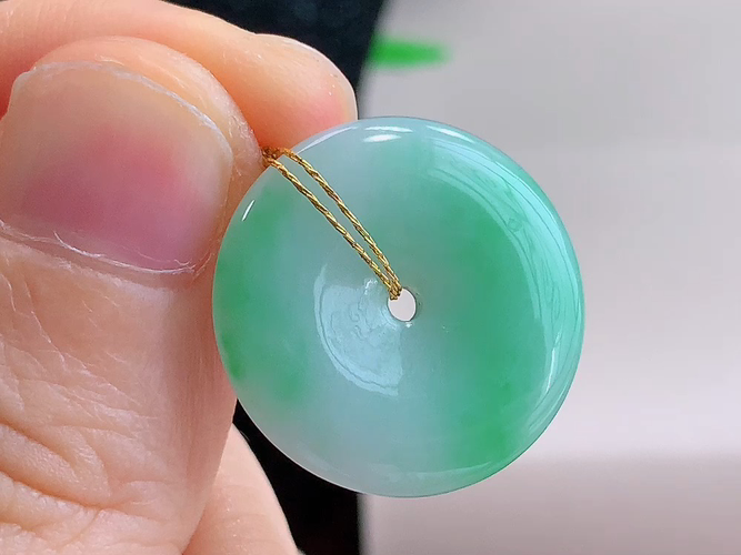 ️ 平安扣，无裂，尺寸21.1-4.2mm，包A附证书28131