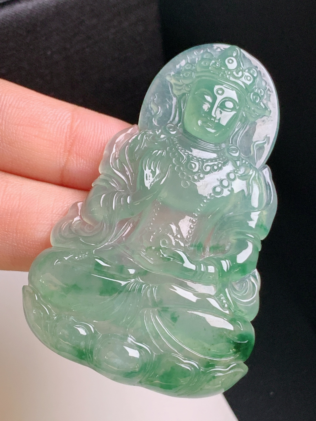 冰飘花度母观音，飘花灵动，开脸端庄，福慧双增，裸石63.8-38.7-5.9